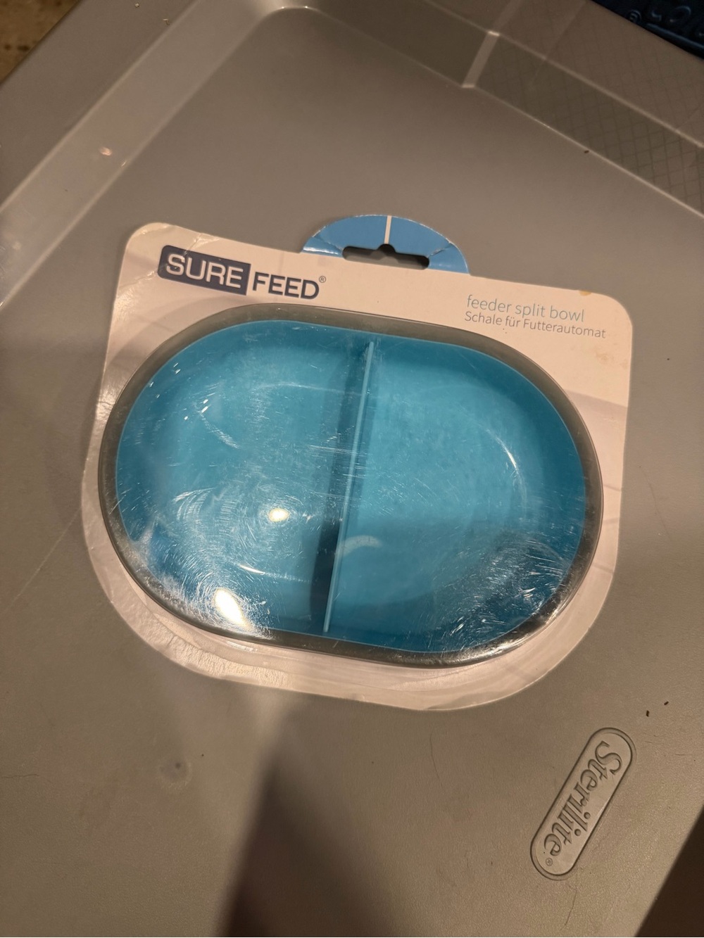 New Surefeed Split Feeder Cat Bowl in Blue